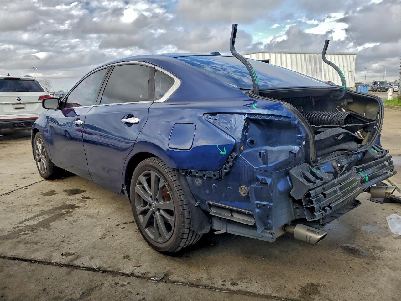 2018 NISSAN ALTIMA