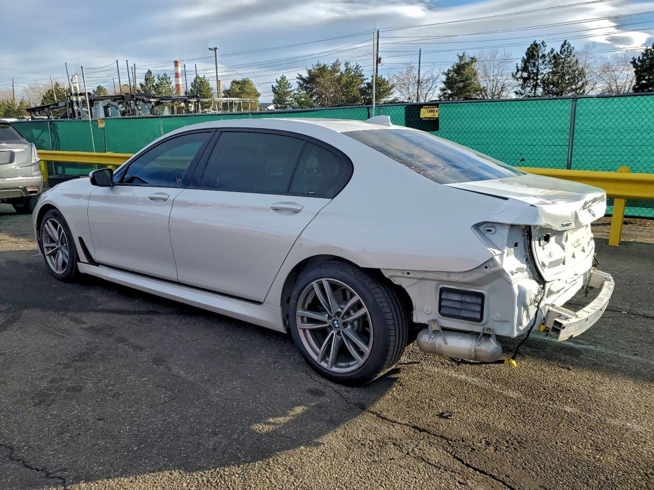 2016 BMW 7 series
