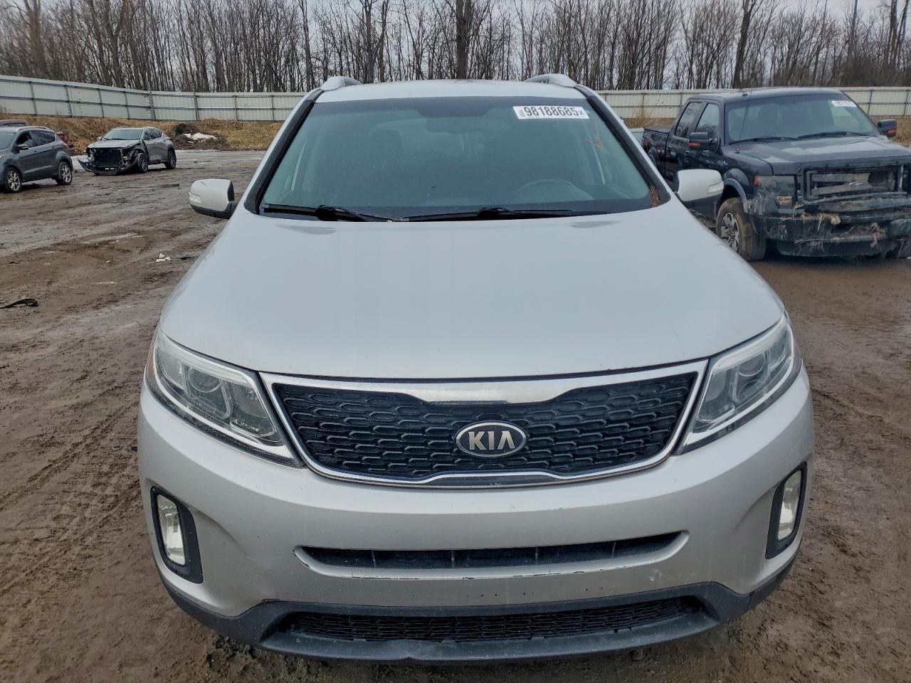 2014 KIA SORENTO