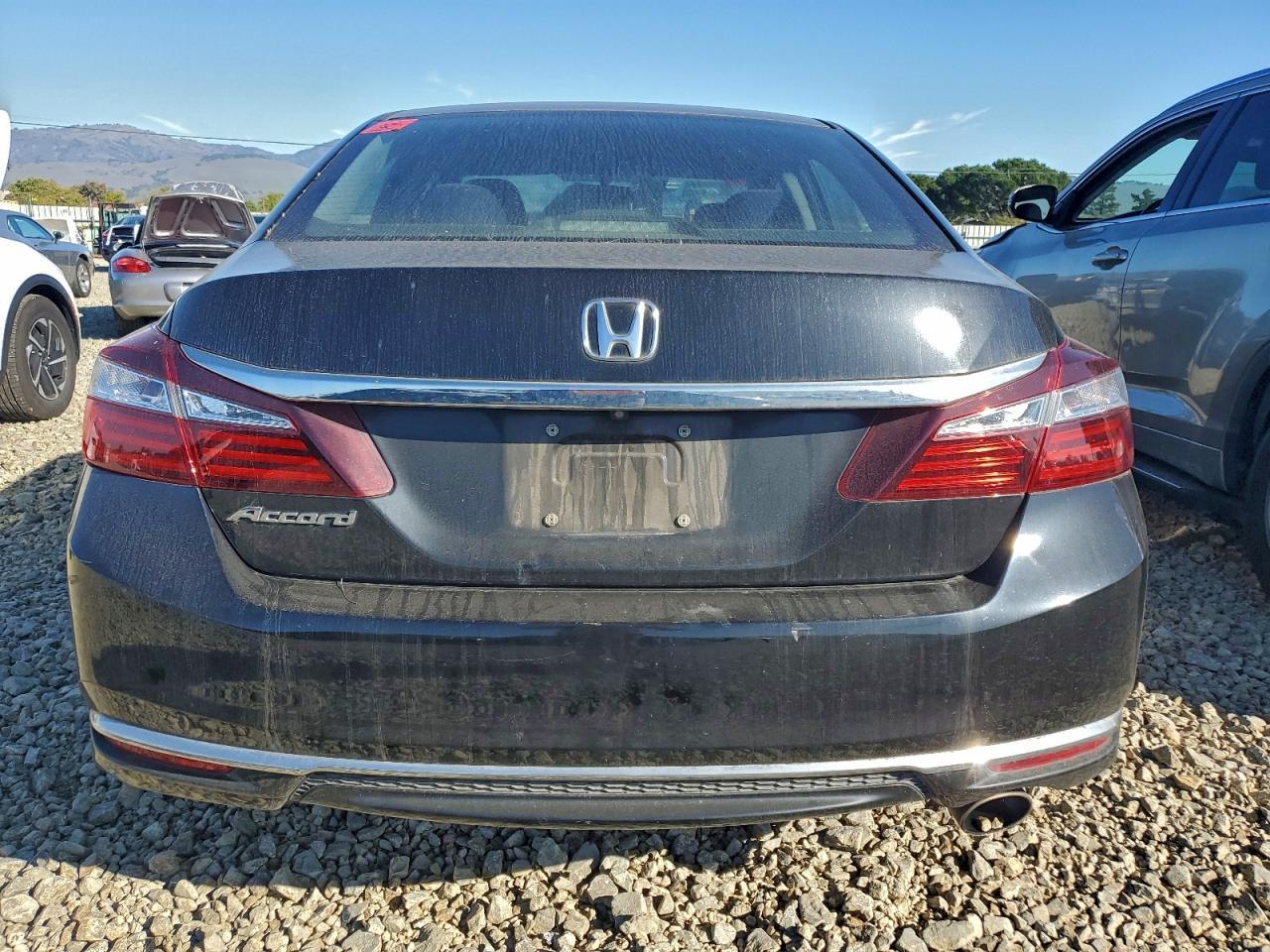 2017 HONDA ACCORD