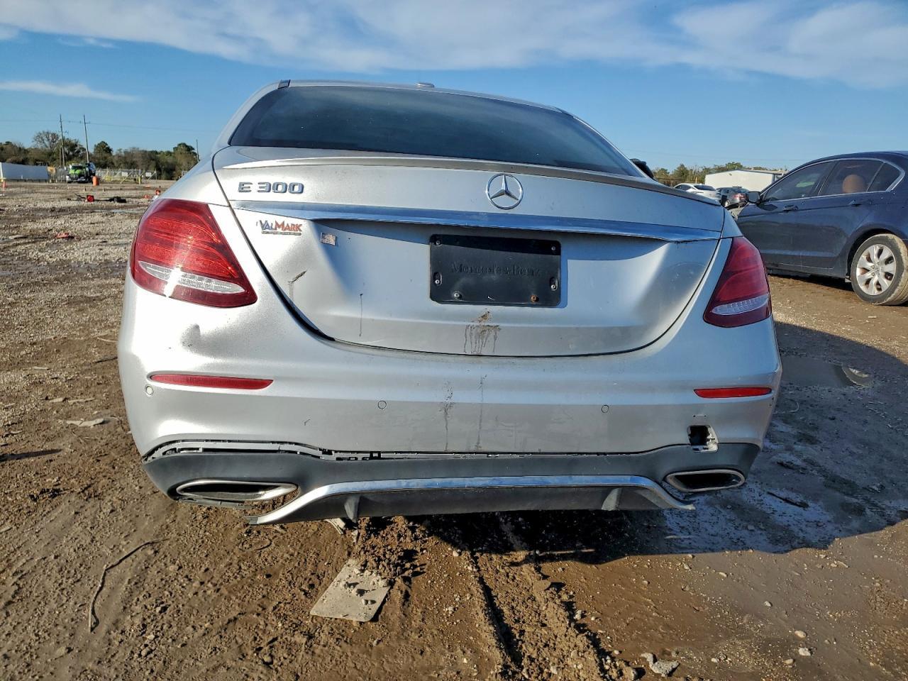 2018 MERCEDES-BENZ E-Class