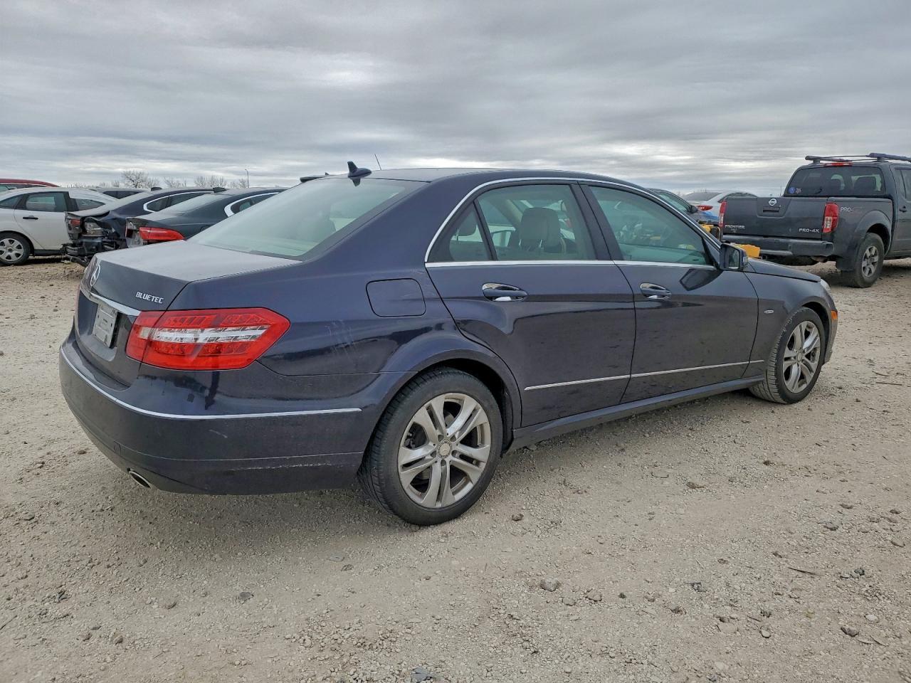 2011 MERCEDES-BENZ E-Class