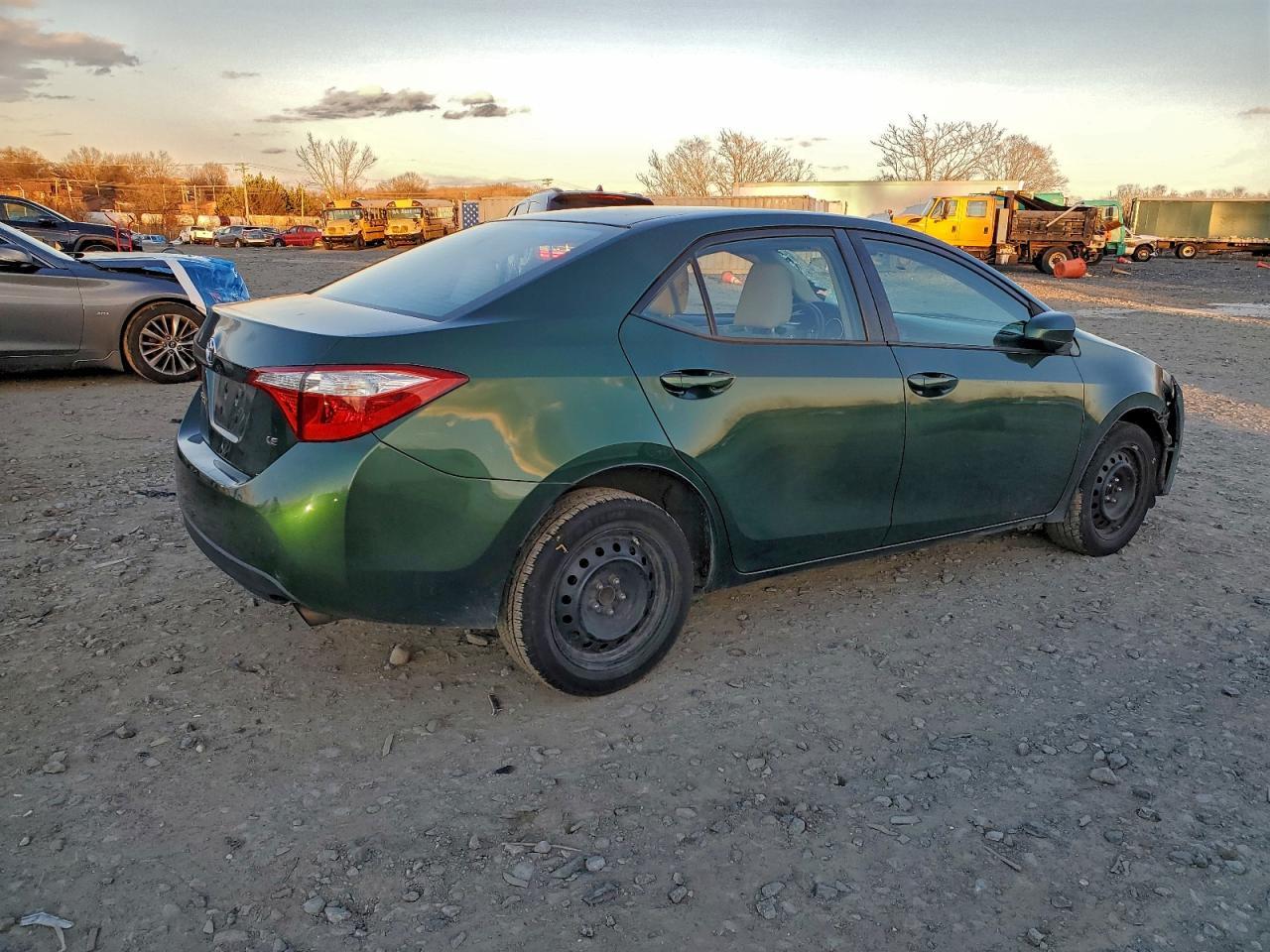 2016 TOYOTA COROLLA