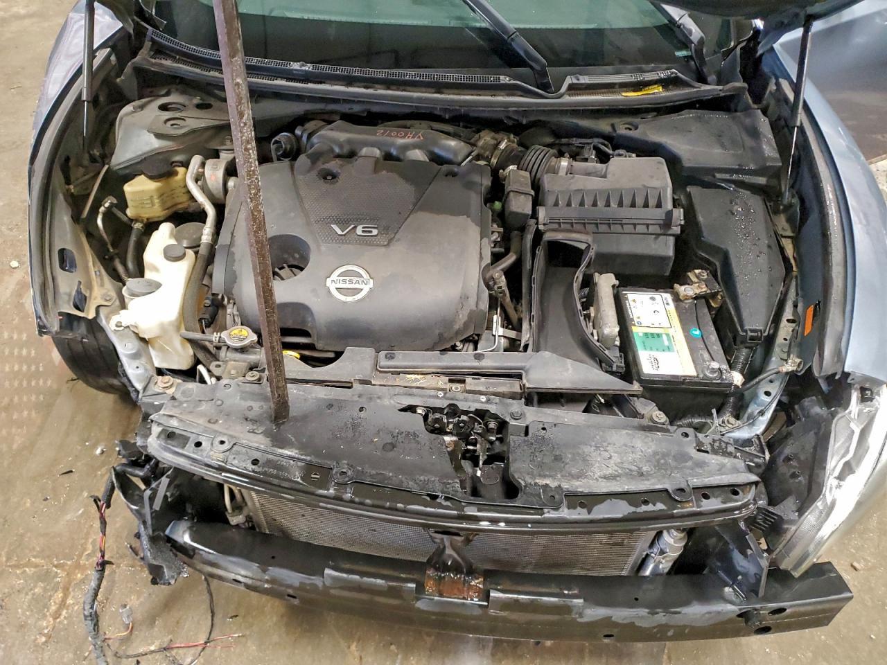 2011 NISSAN Maxima