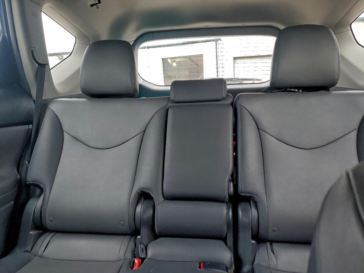 2014 TOYOTA PRIUS V