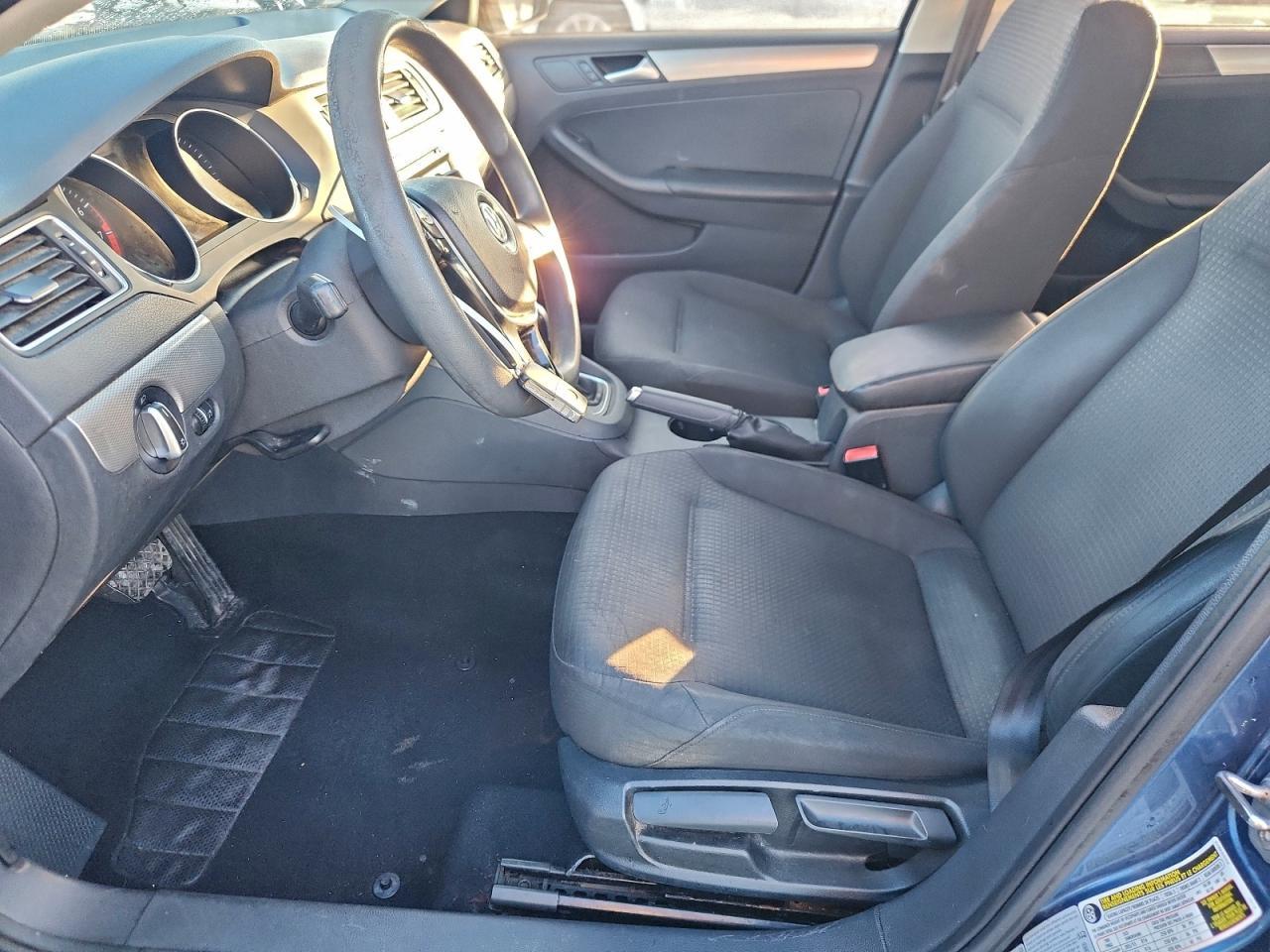 2015 VOLKSWAGEN JETTA