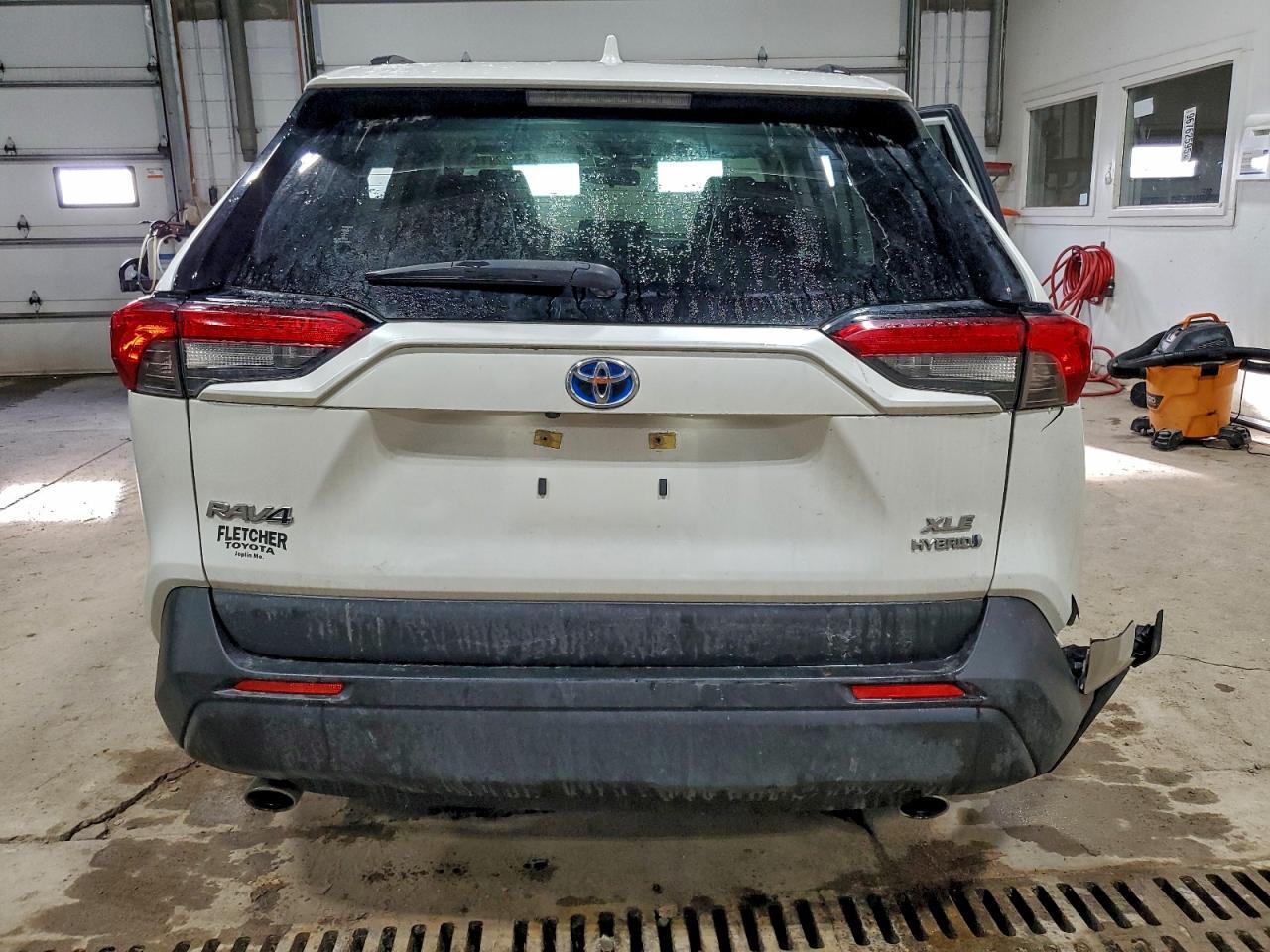 2021 TOYOTA RAV4