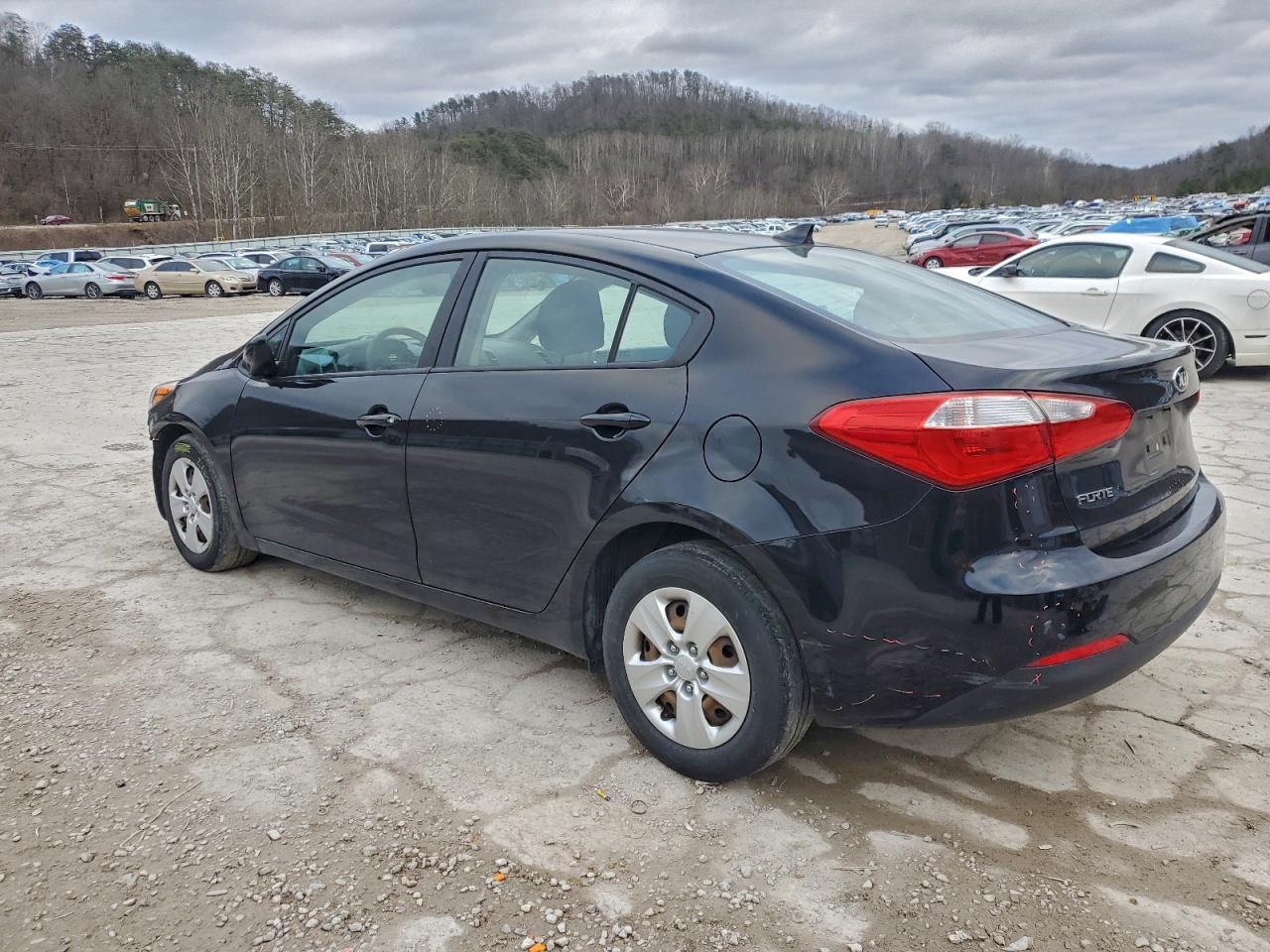 2016 KIA FORTE