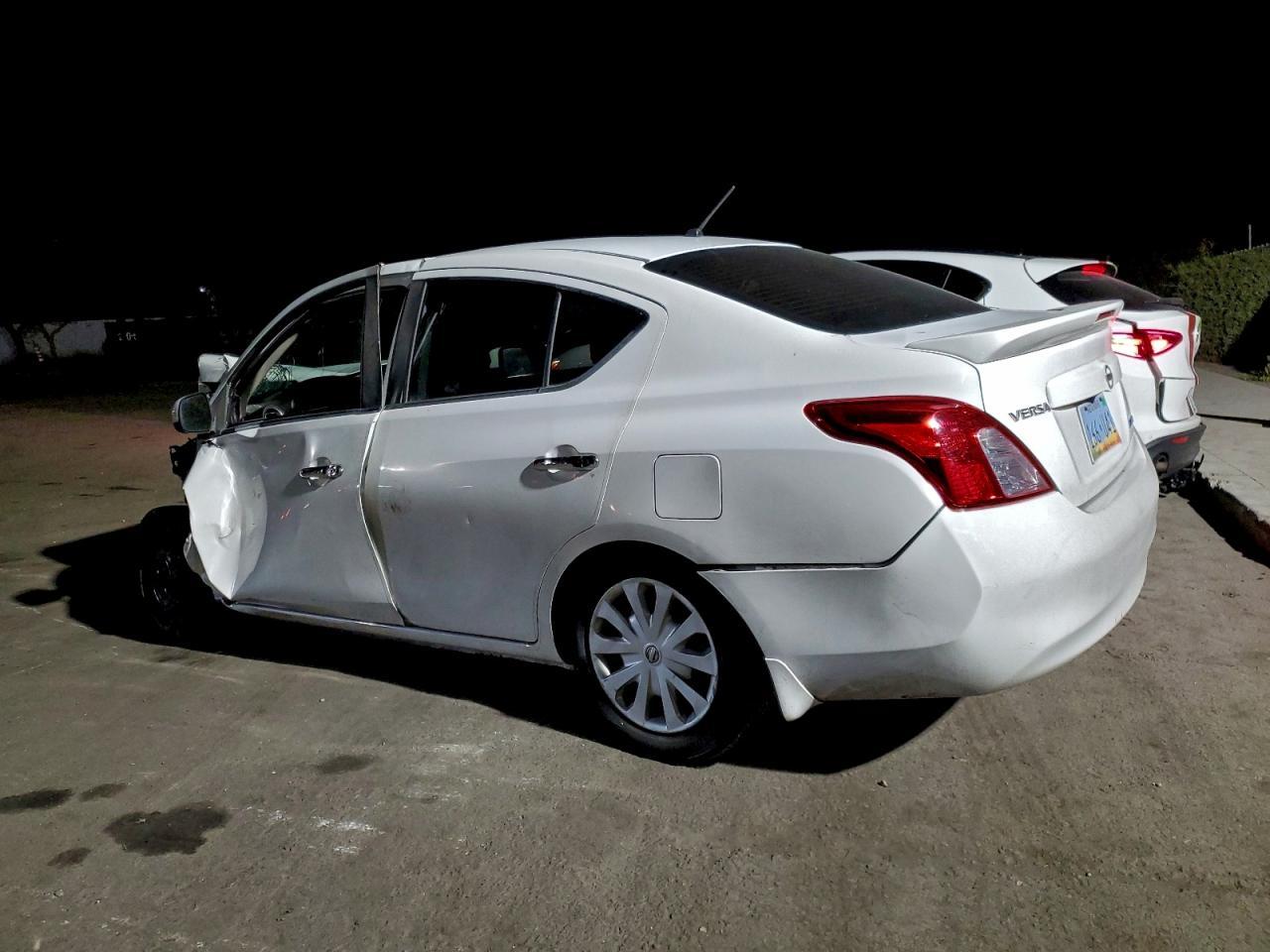 2014 NISSAN VERSA