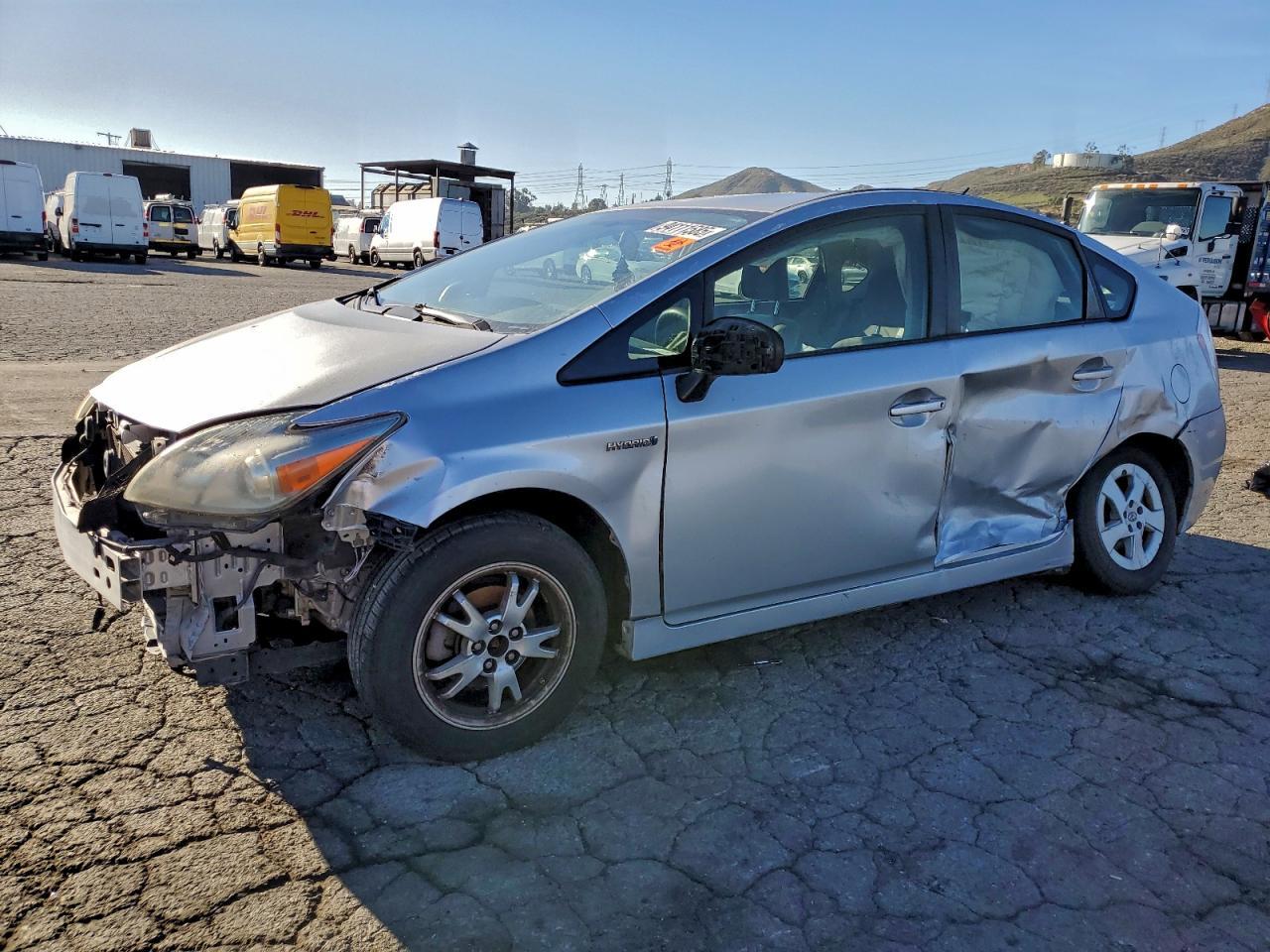 2011 TOYOTA PRIUS