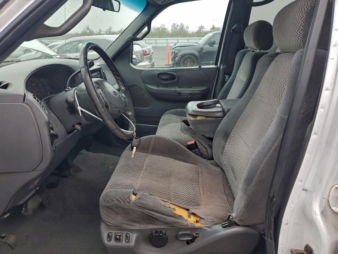 2001 FORD F-150