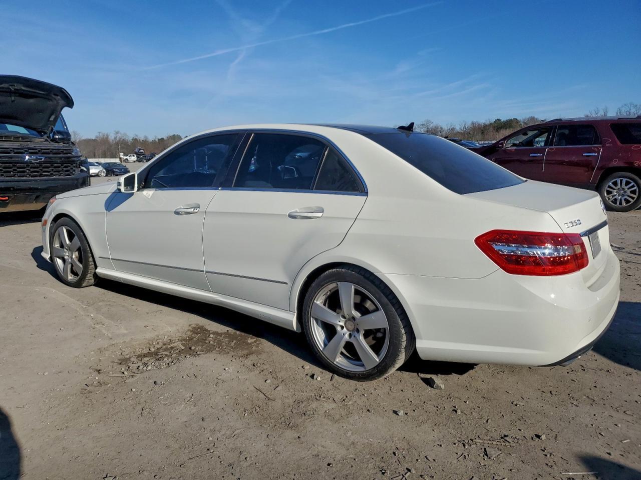 2010 MERCEDES-BENZ E-Class