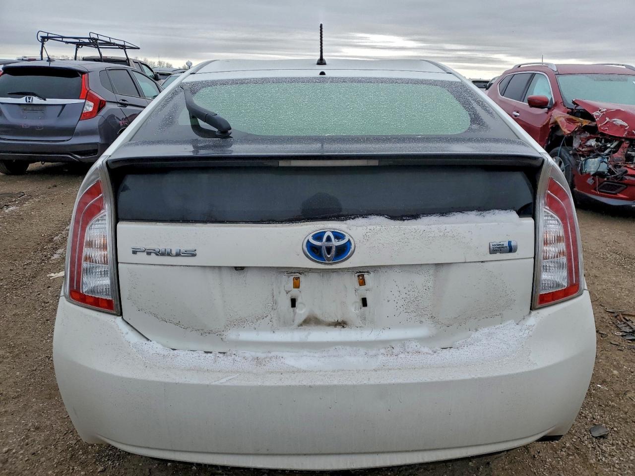 2015 TOYOTA PRIUS