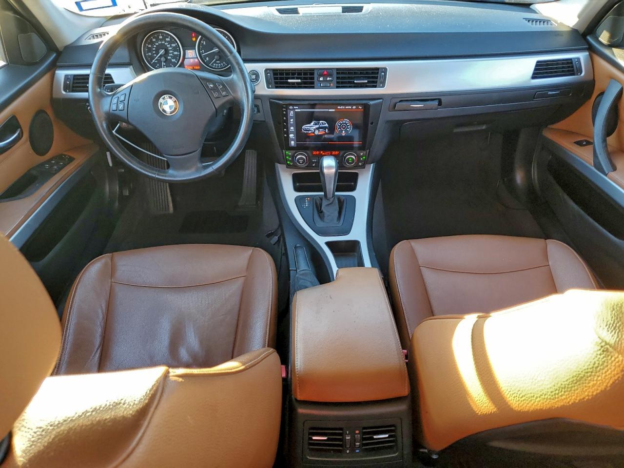2011 BMW 3 SERIES