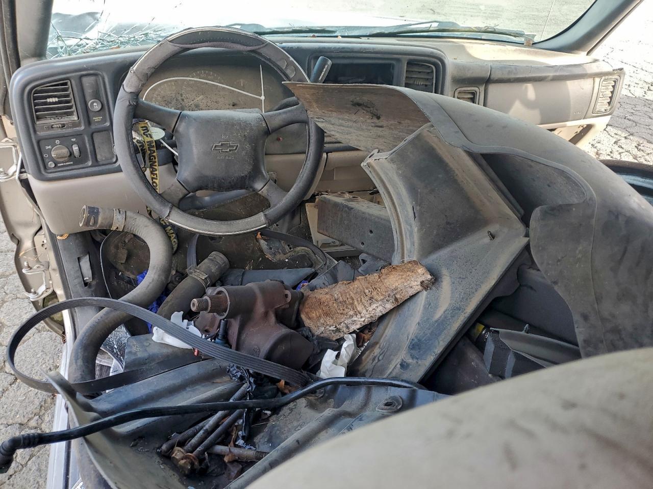 2002 CHEVROLET Tahoe