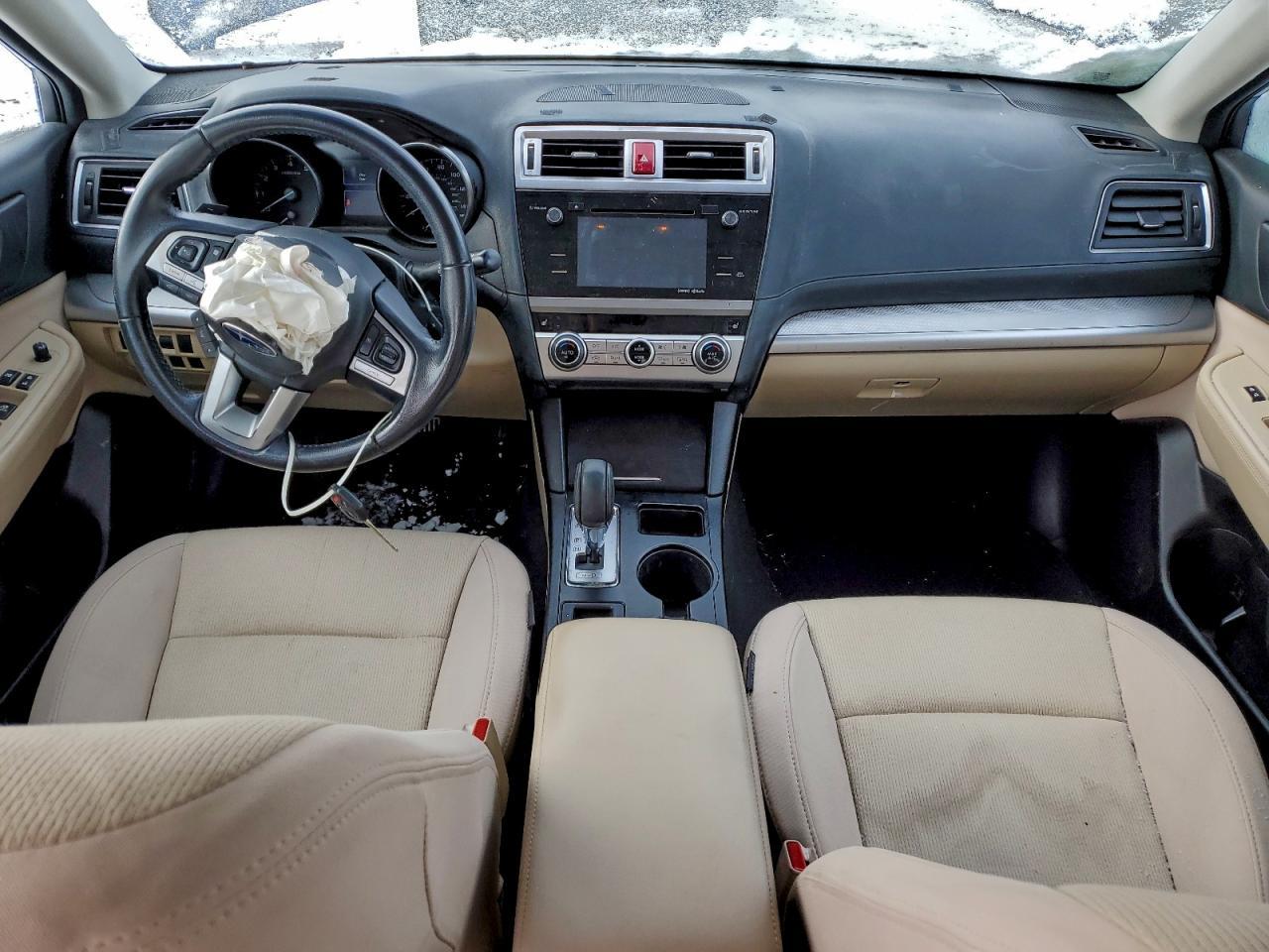 2017 SUBARU Legacy