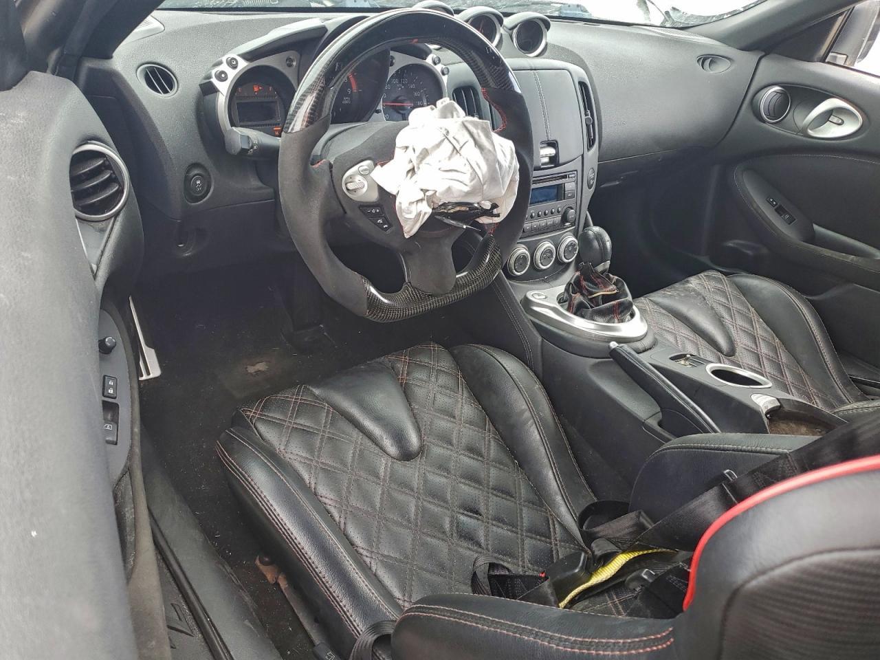 2017 NISSAN 370Z