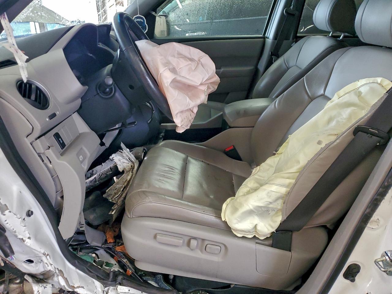 2015 HONDA PILOT