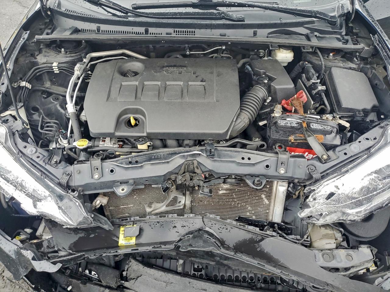 2015 TOYOTA COROLLA