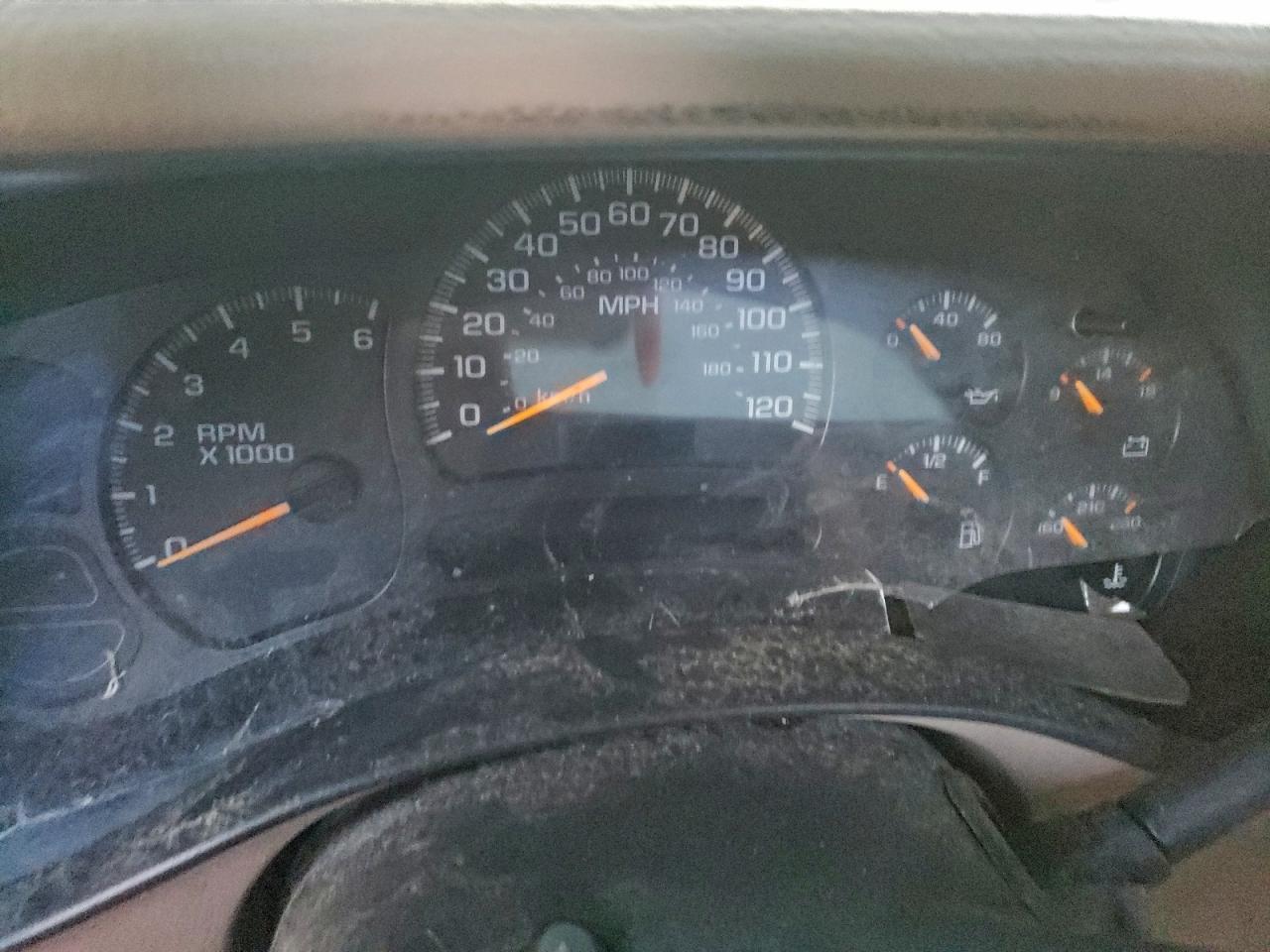 2004 CHEVROLET Tahoe