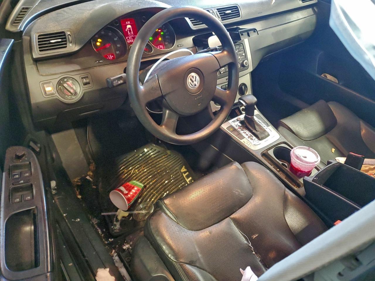 2006 VOLKSWAGEN Passat