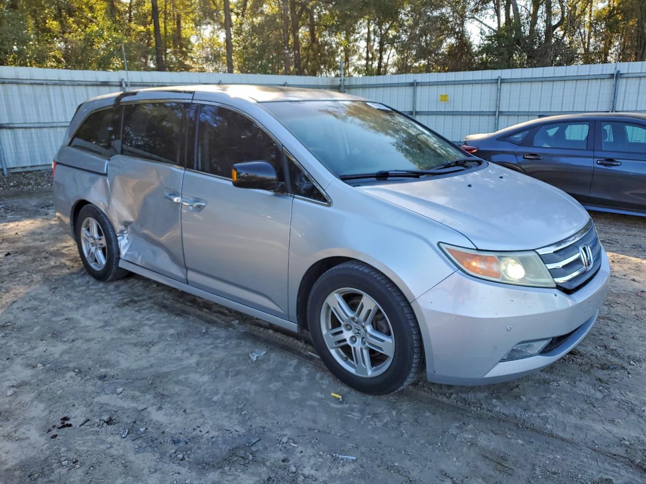 2011 HONDA ODYSSEY
