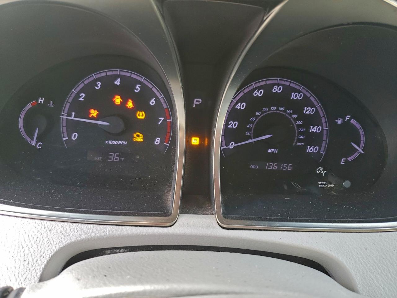 2011 TOYOTA Avalon