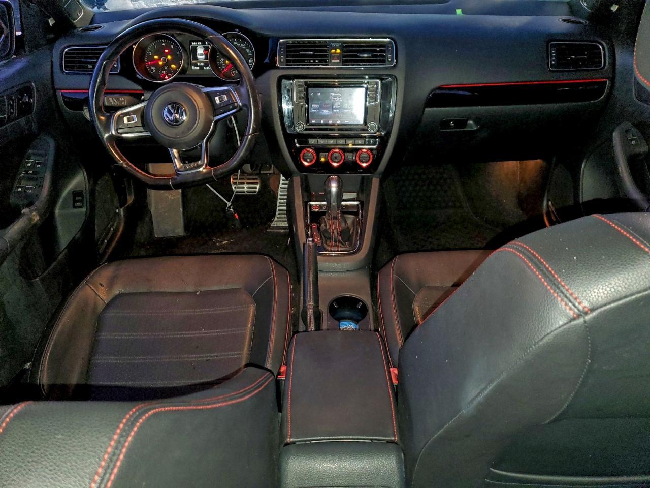 2016 VOLKSWAGEN JETTA