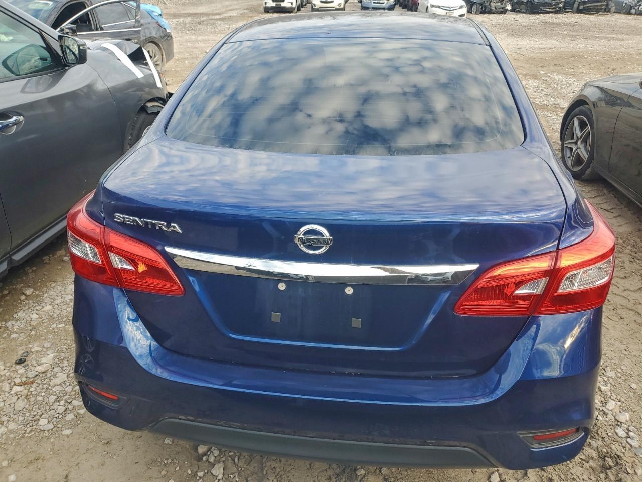 2018 NISSAN SENTRA