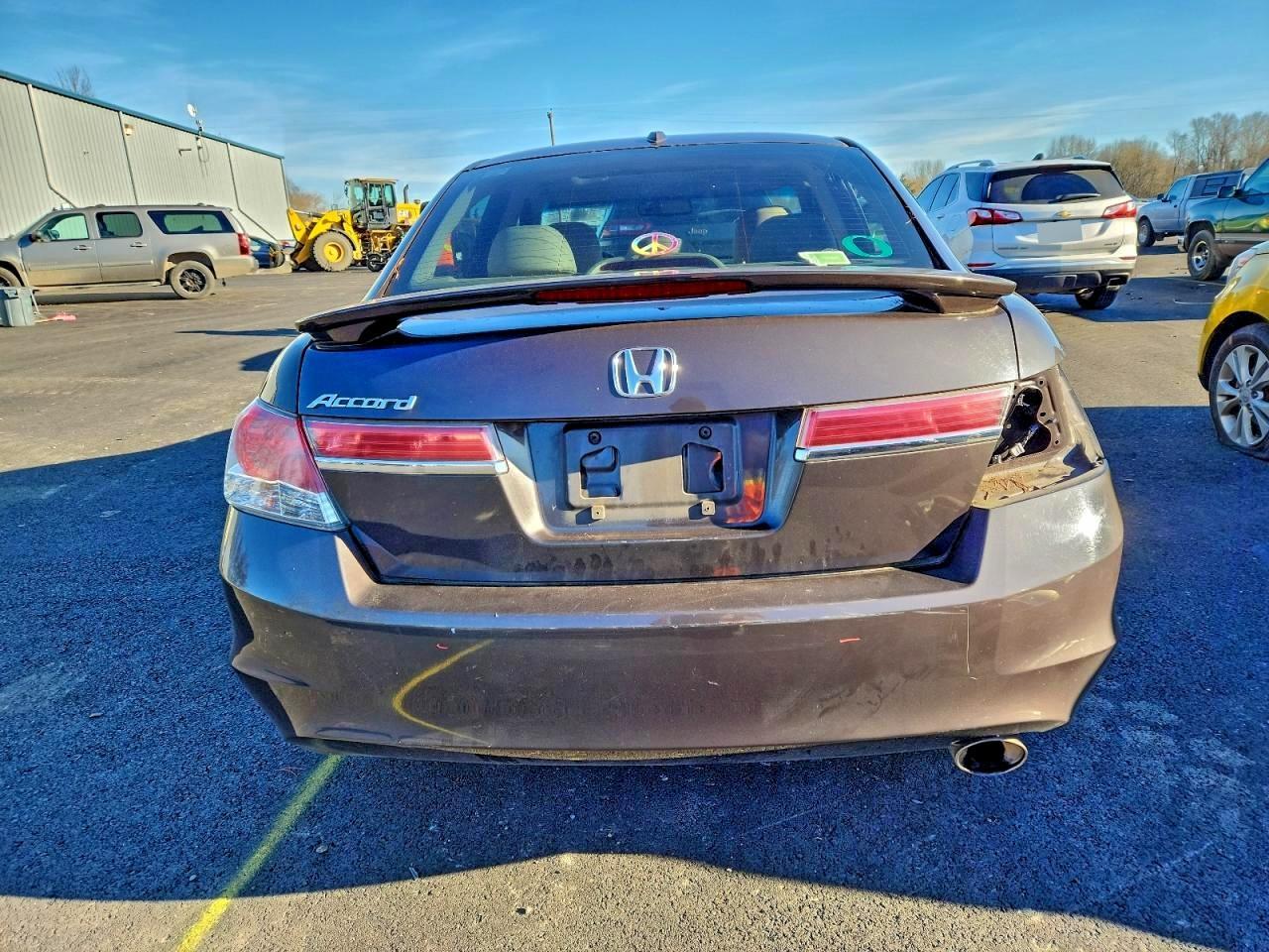 2011 HONDA ACCORD