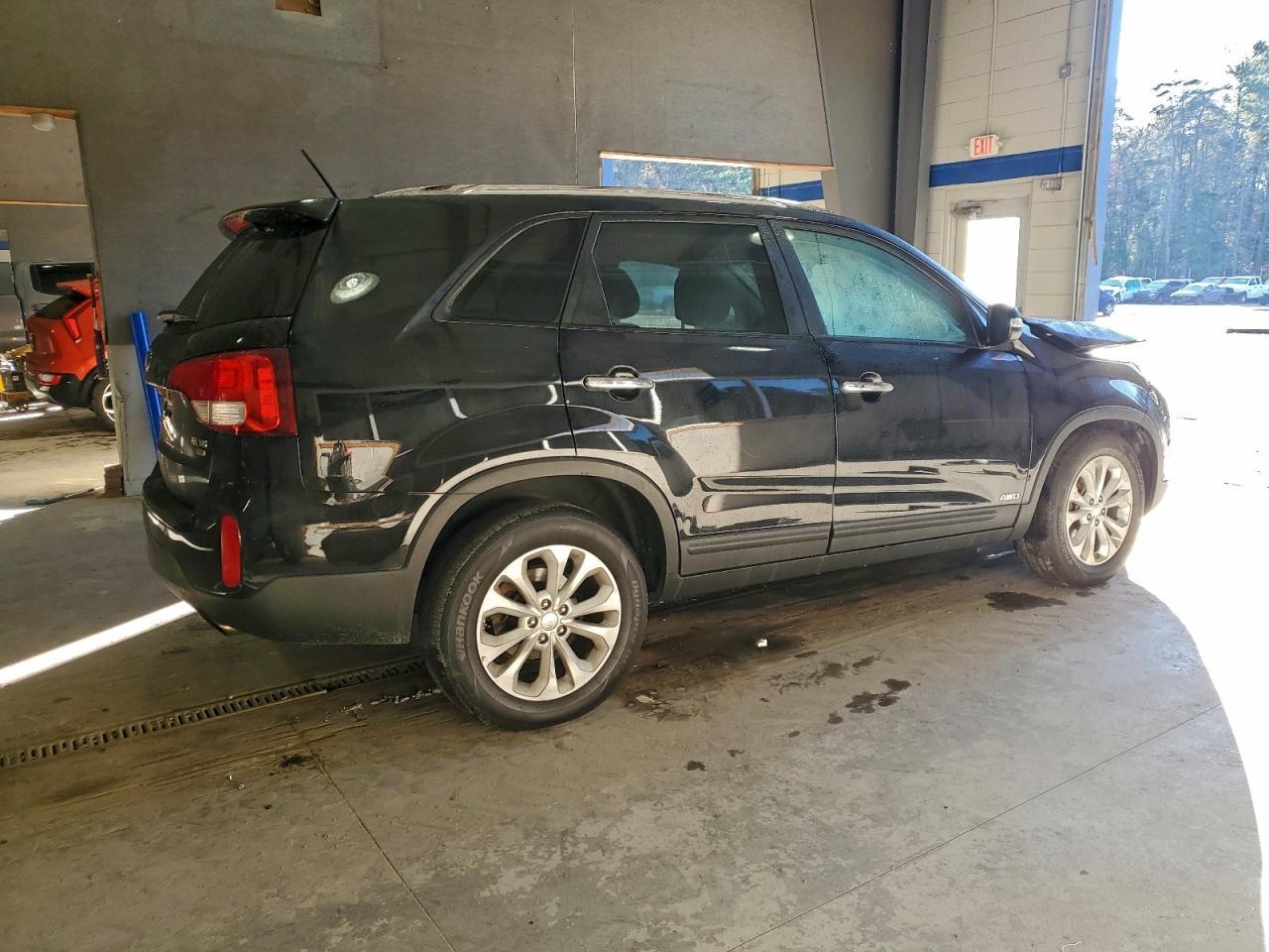 2014 KIA SORENTO