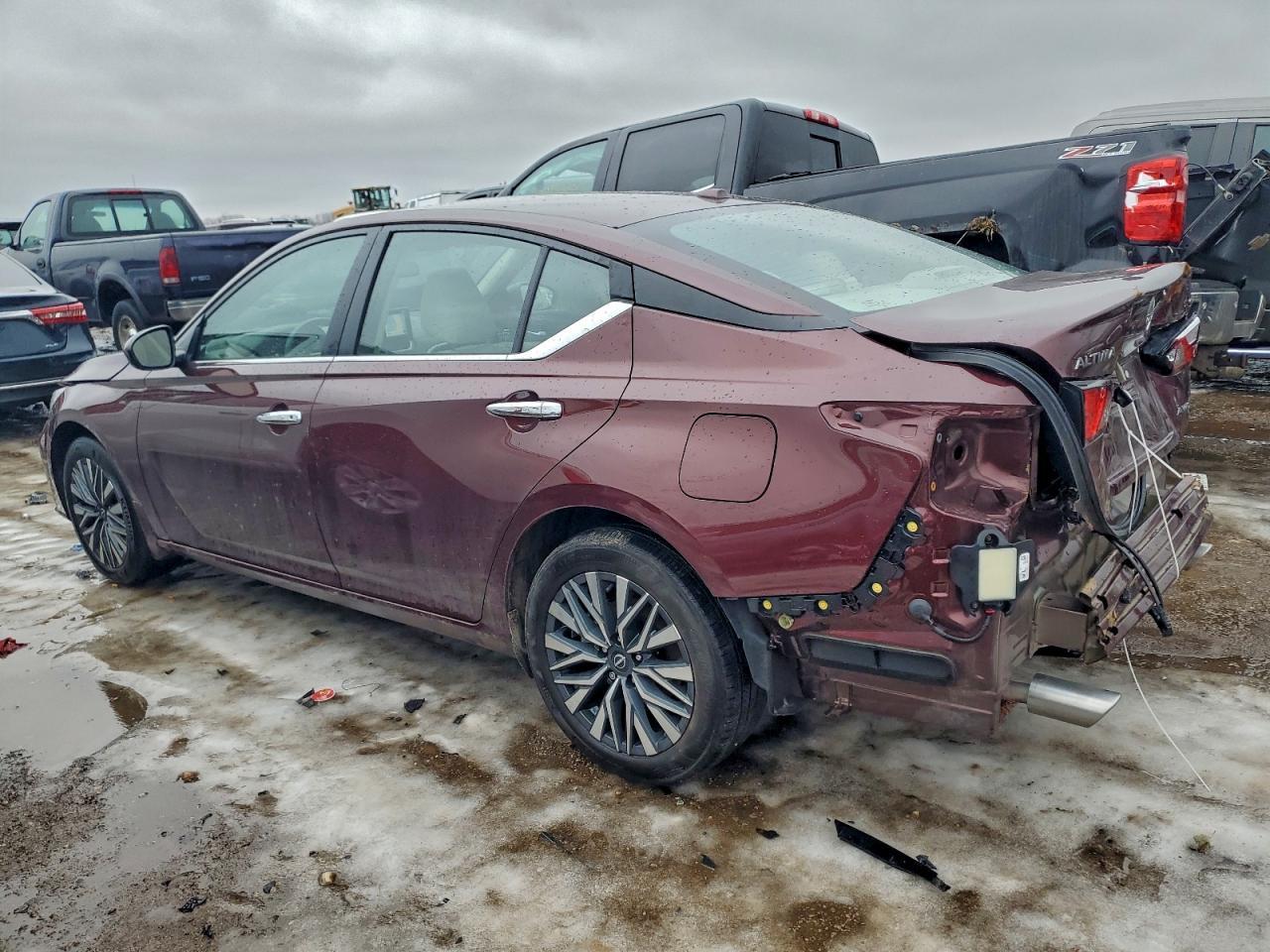 2024 NISSAN ALTIMA