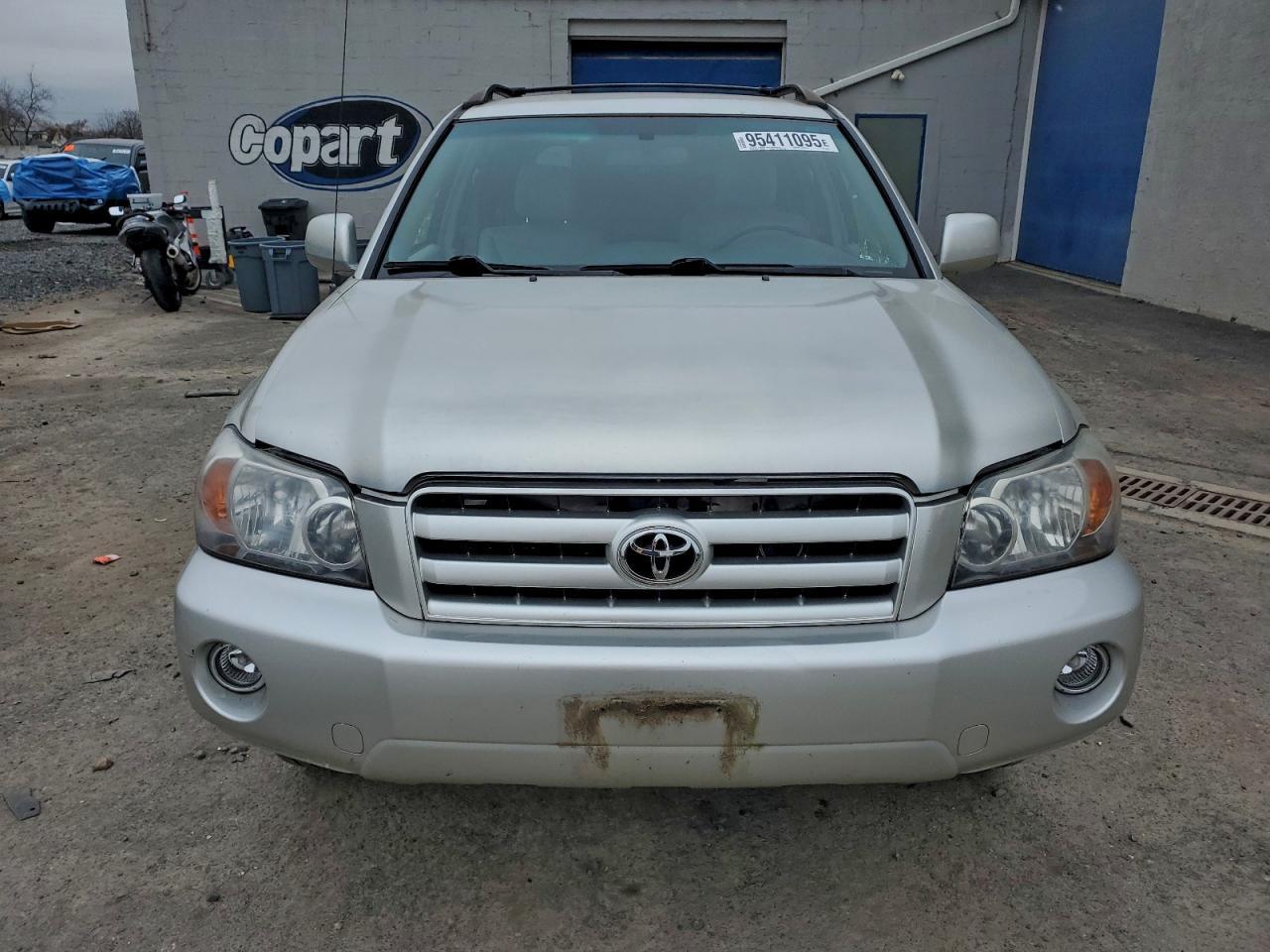 2006 TOYOTA HIGHLANDER