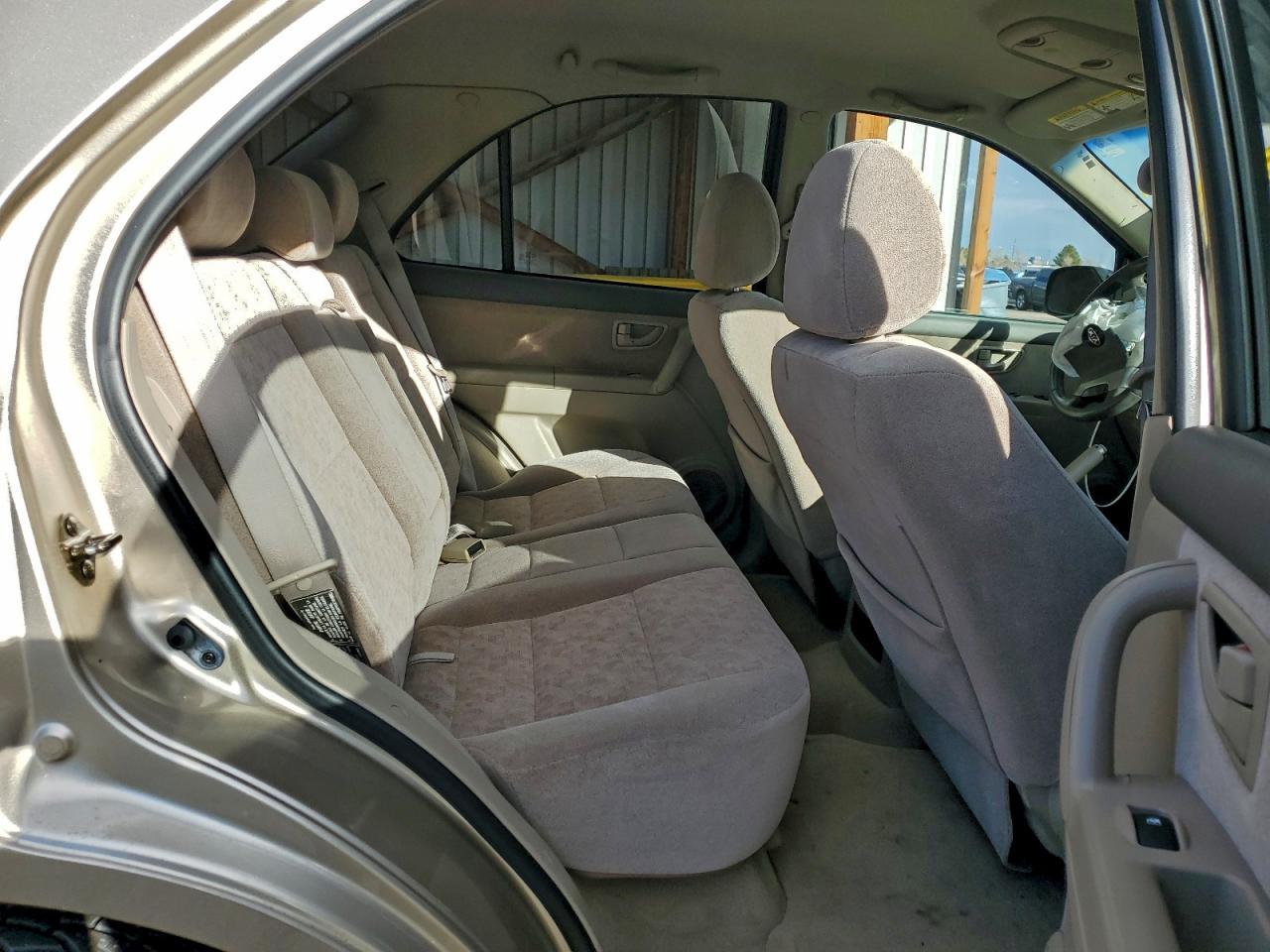 2005 KIA SORENTO