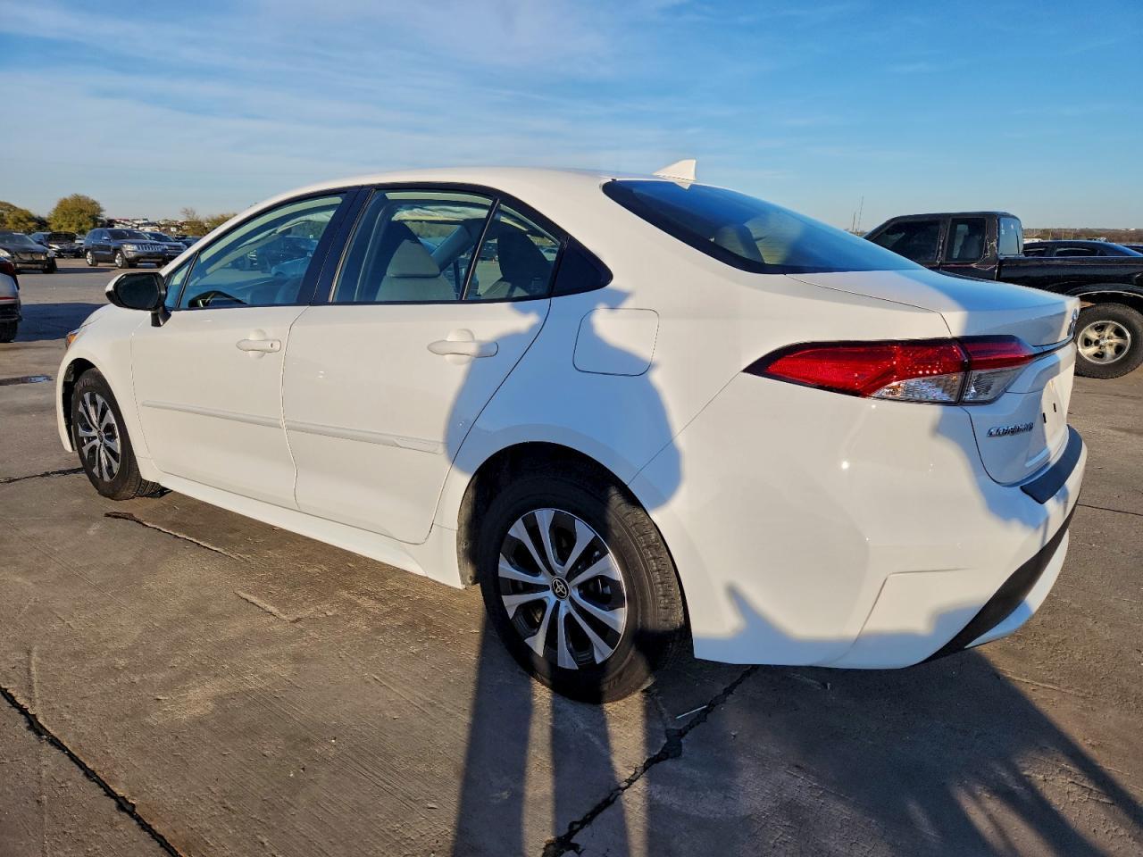 2022 TOYOTA COROLLA