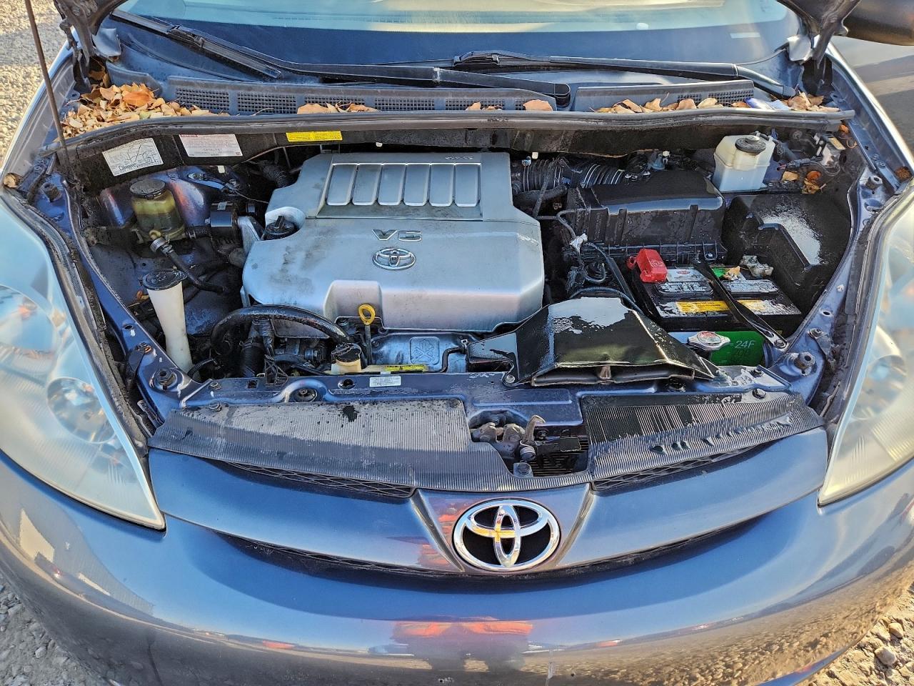 2007 TOYOTA SIENNA