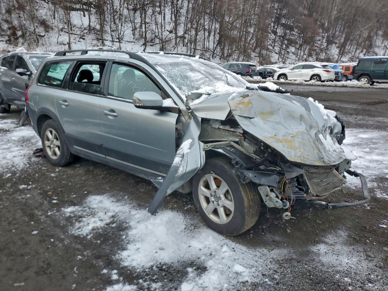 2009 VOLVO XC70