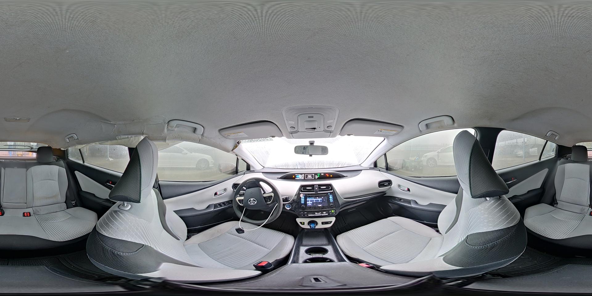 2016 TOYOTA PRIUS