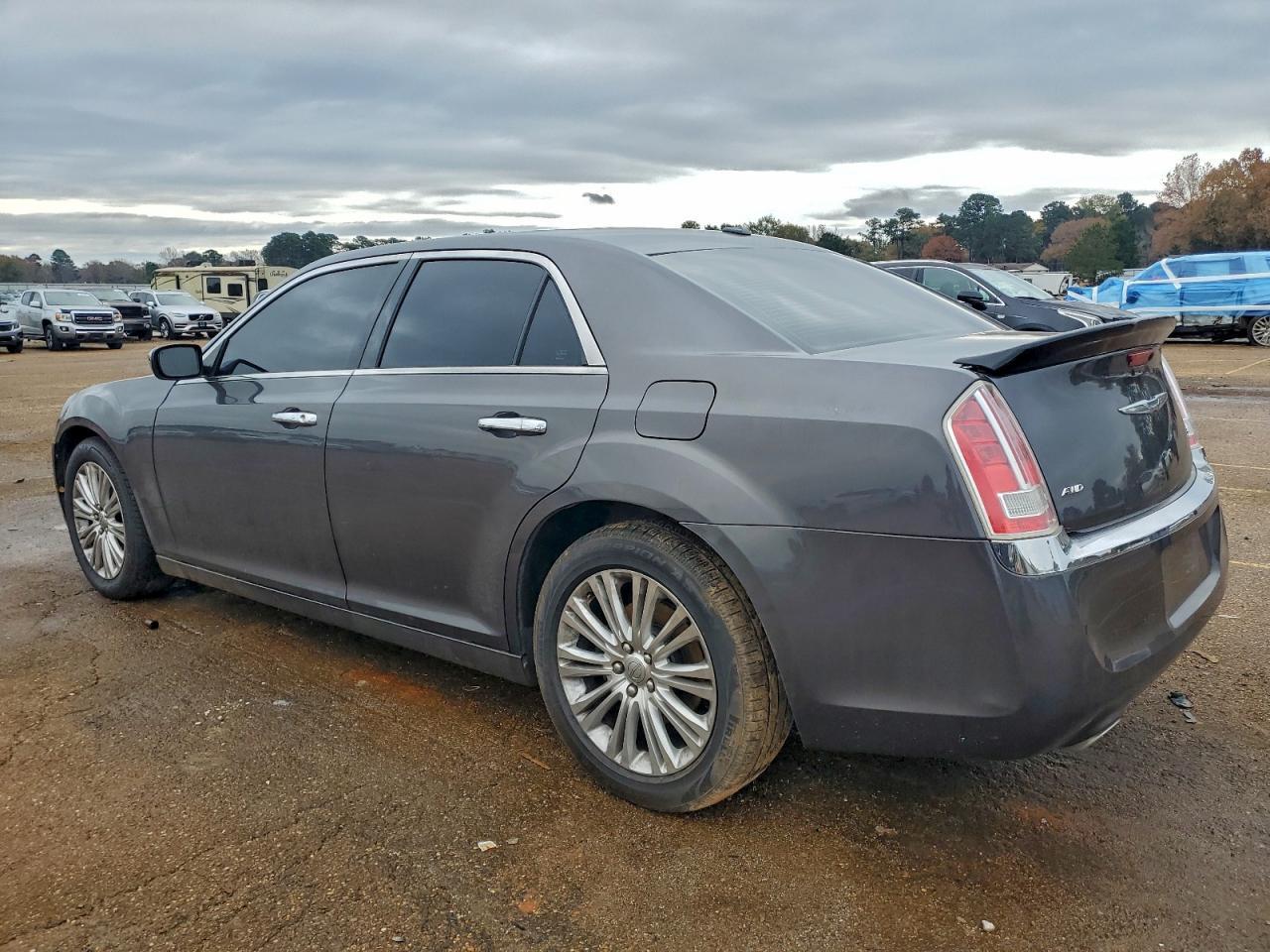 2013 CHRYSLER 300