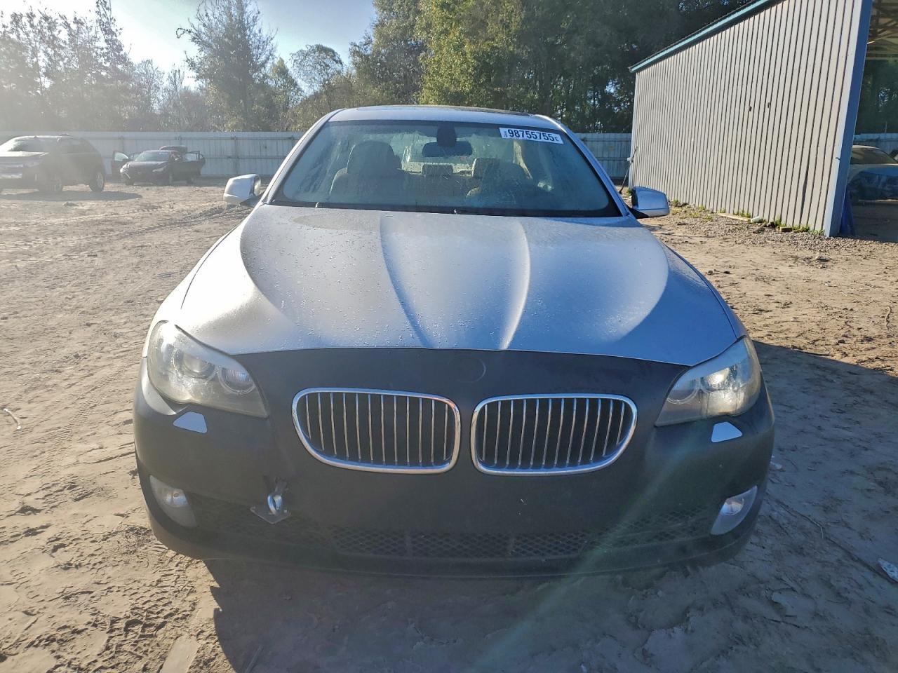 2011 BMW 5 series