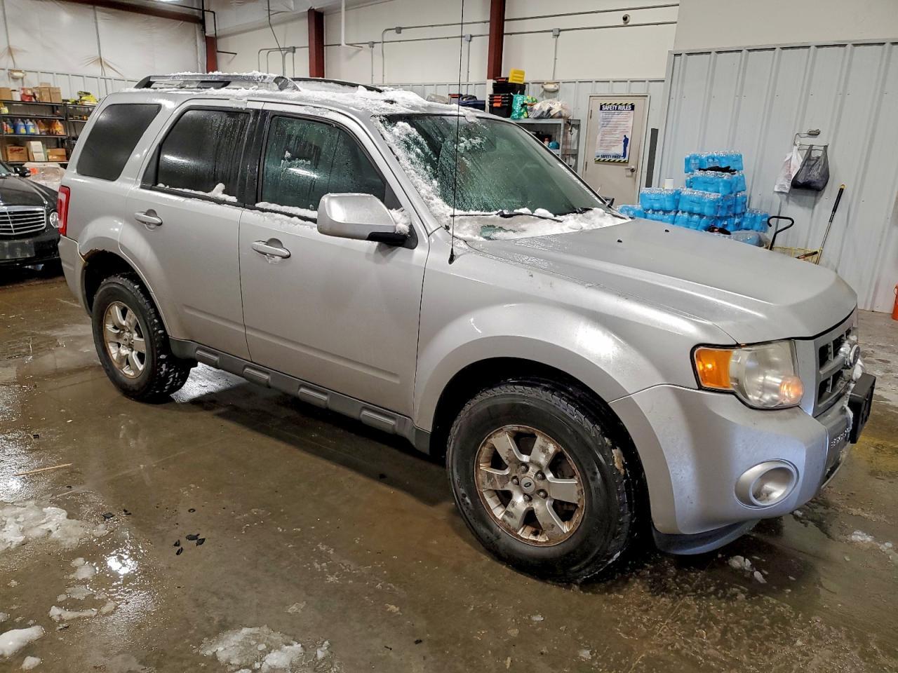 2010 FORD ESCAPE
