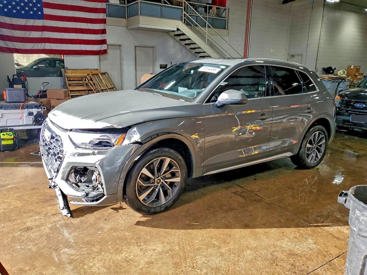 2023 AUDI Q5