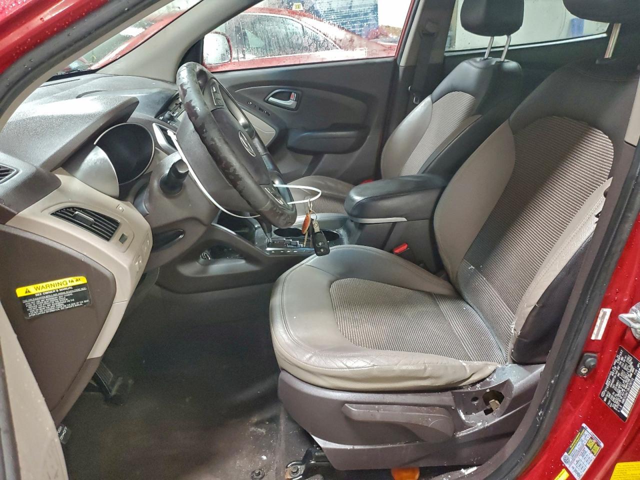 2011 HYUNDAI TUCSON