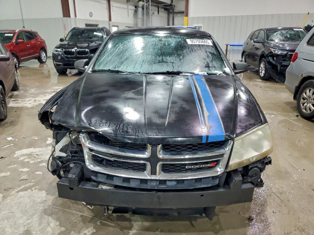 2014 DODGE Avenger