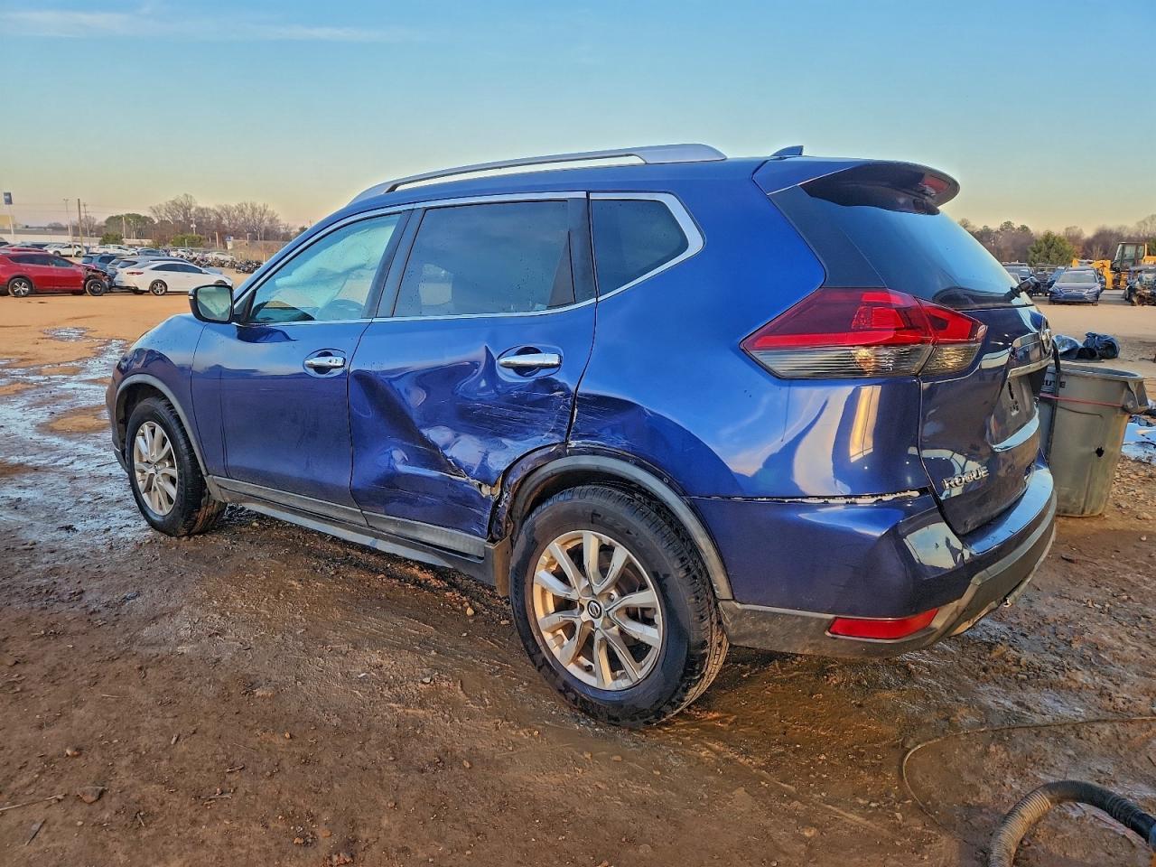 2018 NISSAN ROGUE