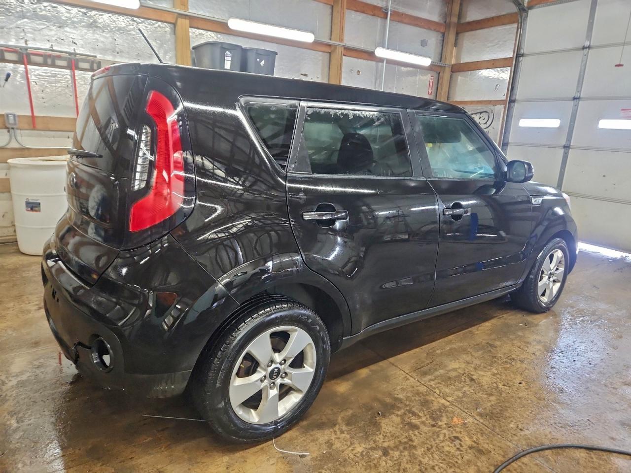2017 KIA SOUL