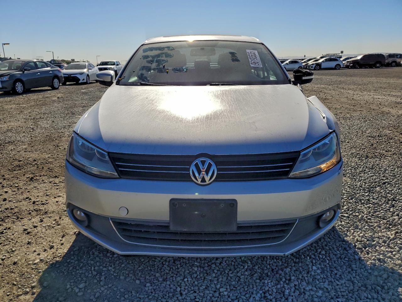 2011 VOLKSWAGEN JETTA
