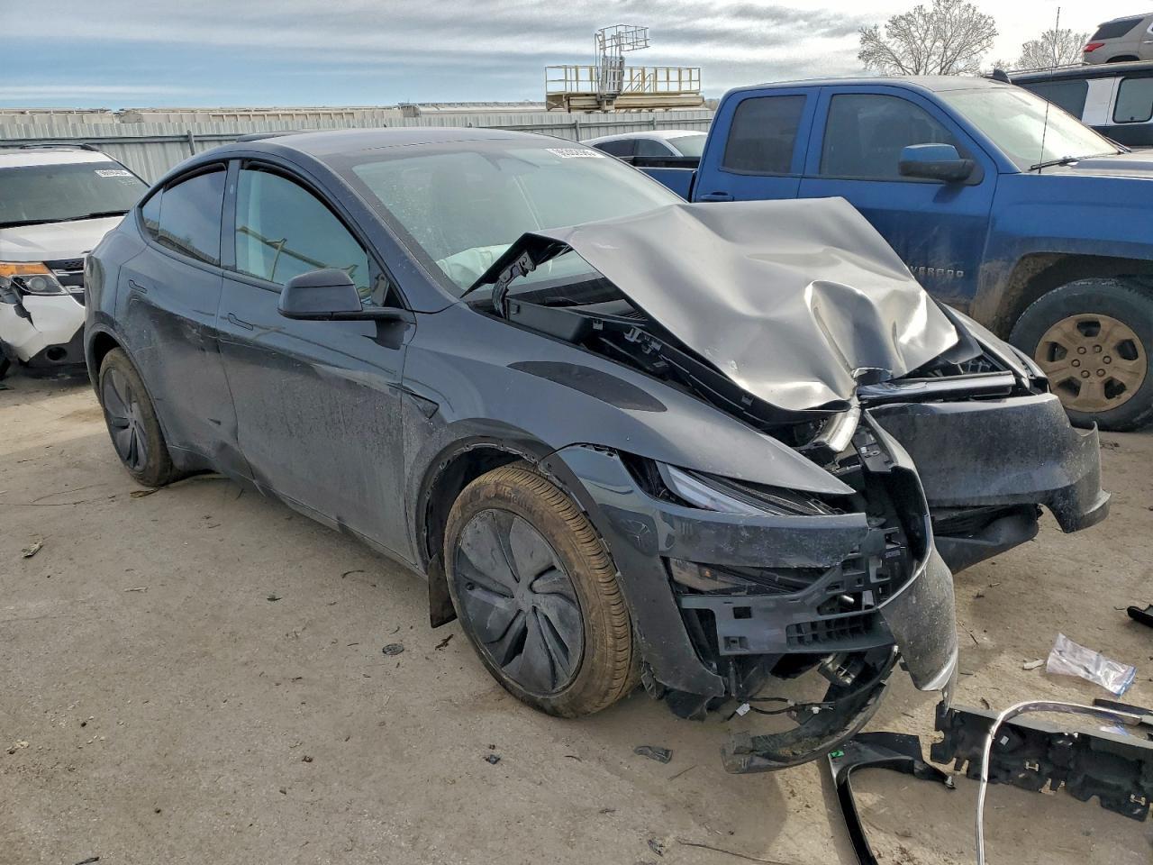 2026 TESLA MODEL Y