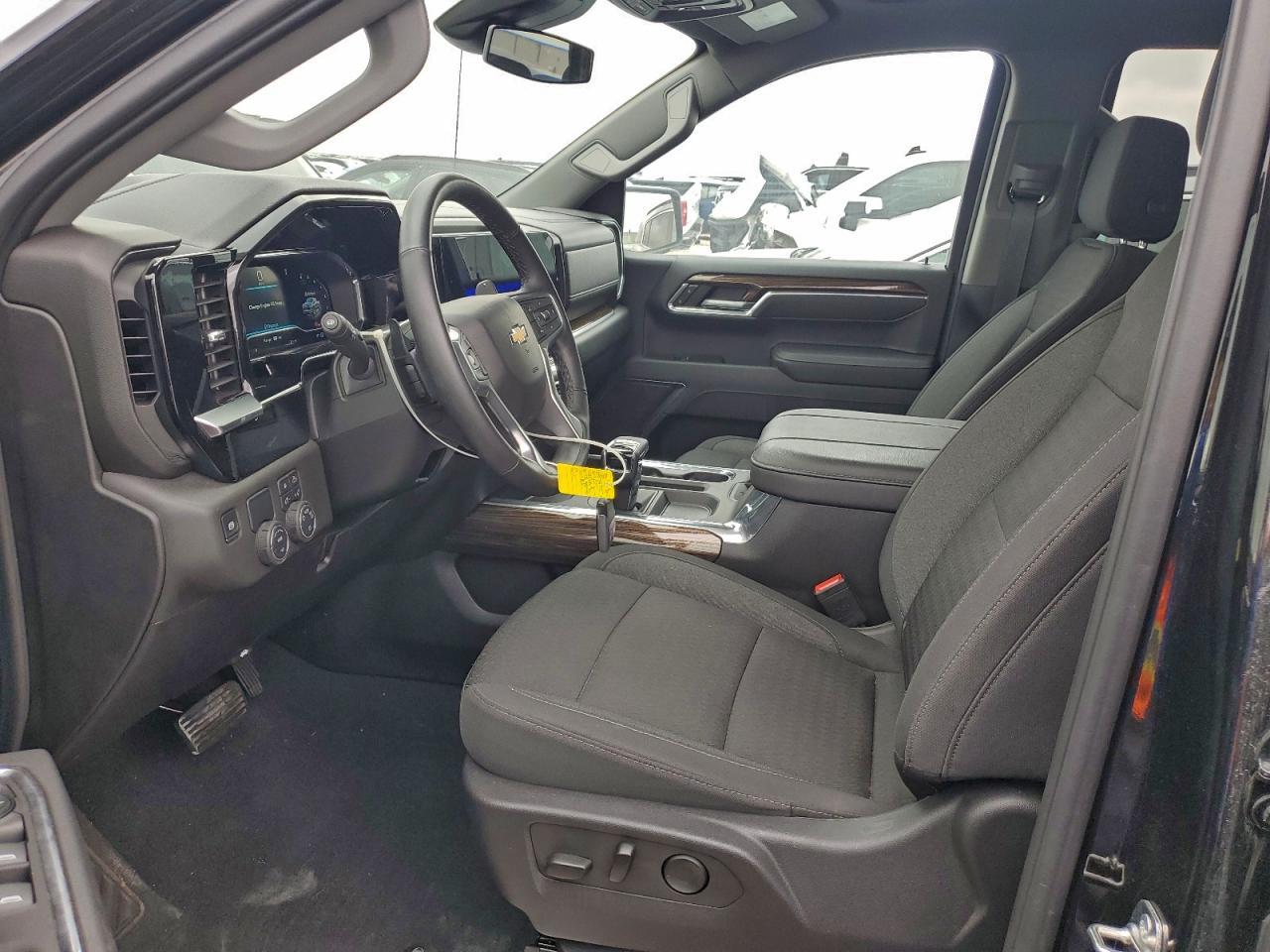 2025 CHEVROLET SILVERADO 1500