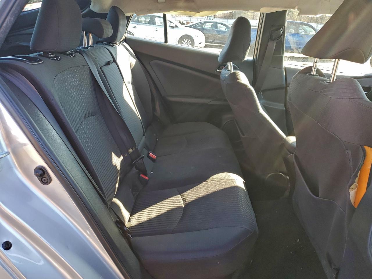 2016 TOYOTA PRIUS